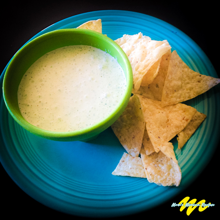 Chuy's Creamy Jalapeno Dip Recipe