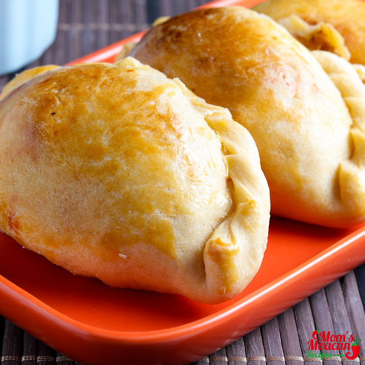 Mexican Beef Empanada Serve